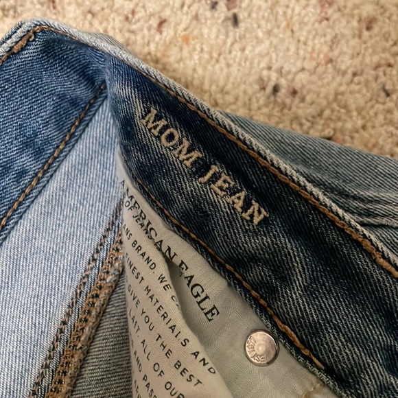 American Eagle Mom Jeans - Picture 5 of 7
